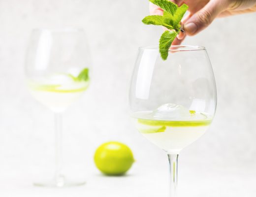 cocktail gin lime elderflower mint champagne