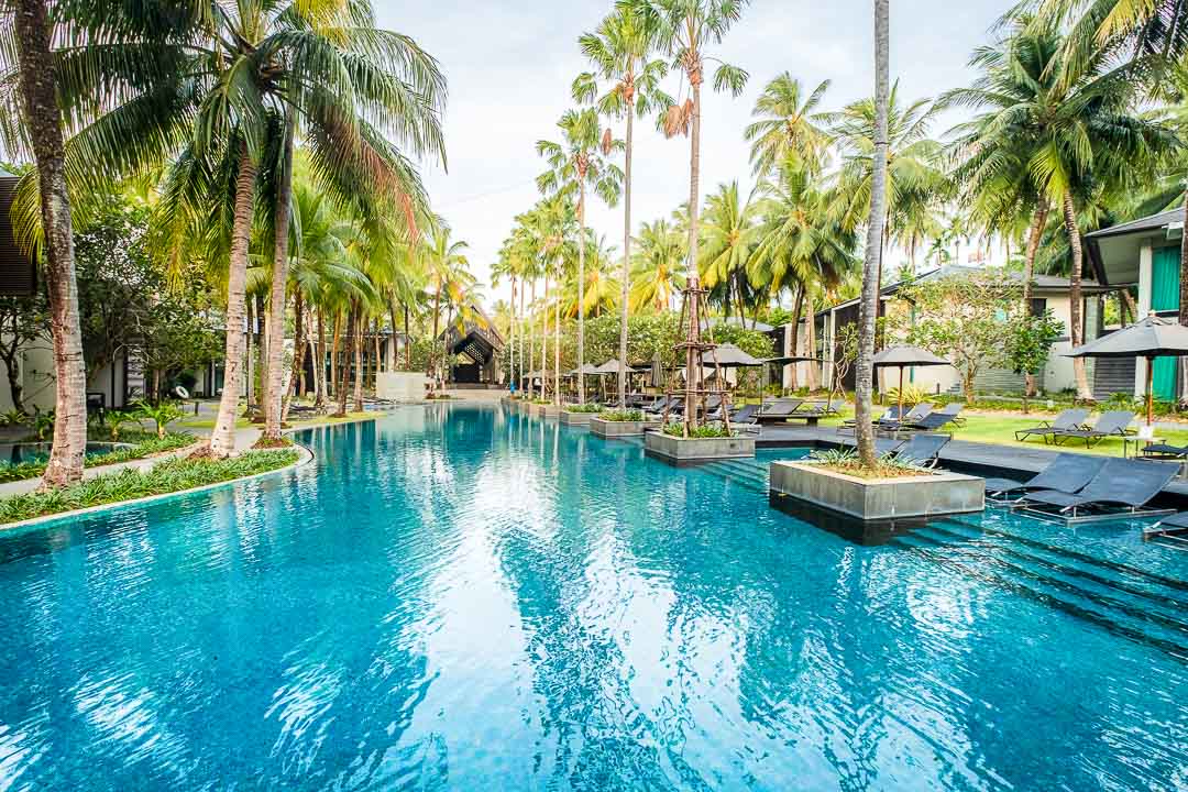 Twinpalms Resort Phuket Hungry For More